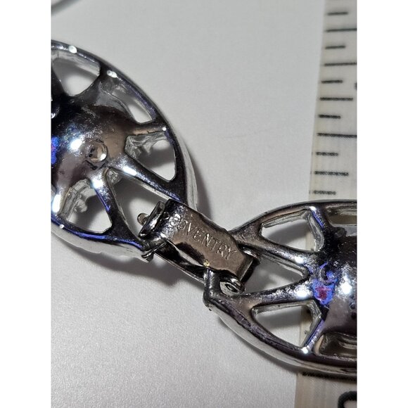 **Final Sale** Sarah Coventry silver tone and purple bracelet - Picture 7 of 12